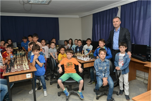  İnesmek’te Satrancın Ustası Oldular