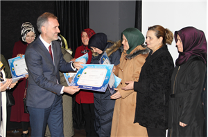 İnesmek'te 772 Kursiyer Sertifika Aldı