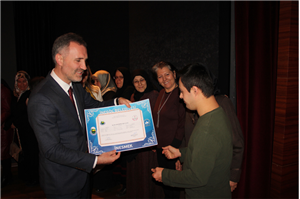 İnesmek'te 772 Kursiyer Sertifika Aldı