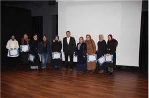 İnesmek'te 772 Kursiyer Sertifika Aldı